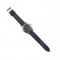 Bracelet montre en cuir bleu marine par Avel and Men, modèle Douarnenez, monté sur une montre Rolex GMT.