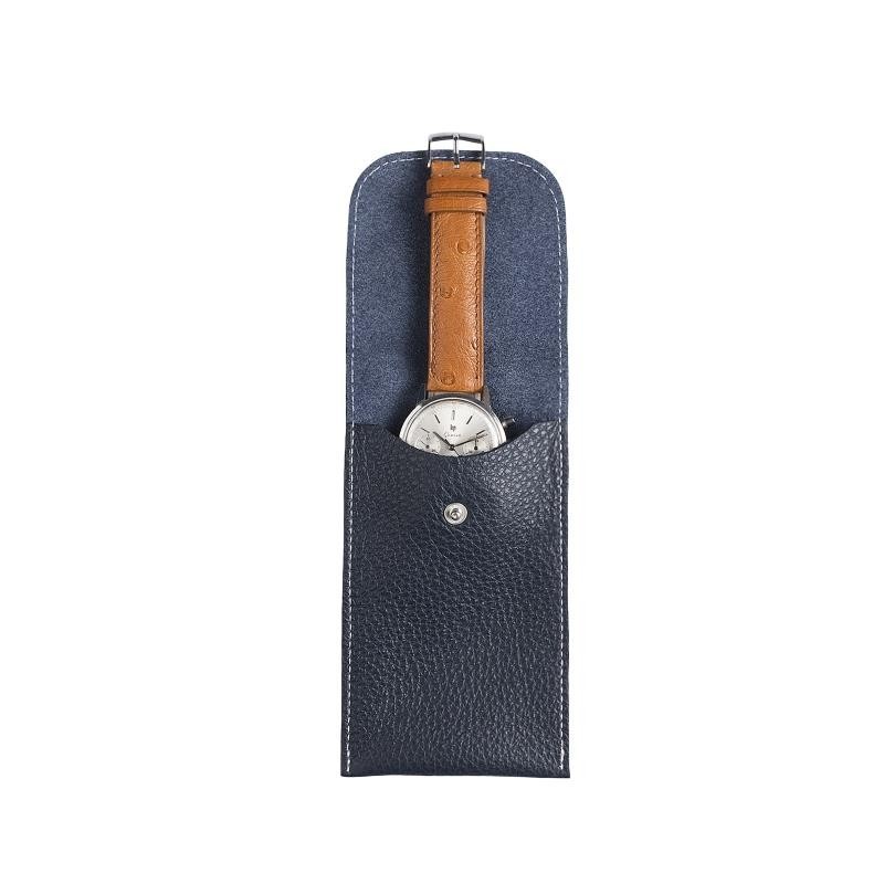 Avel & Men TURKU watch case in navy blue leather, for transporting a watch or chronograph.