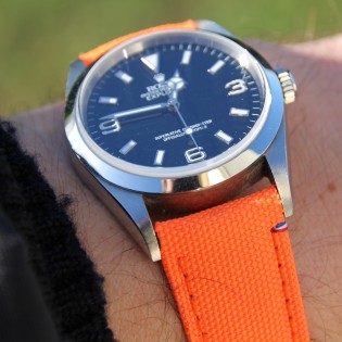 Bracelet orange sur Rolex Explorer