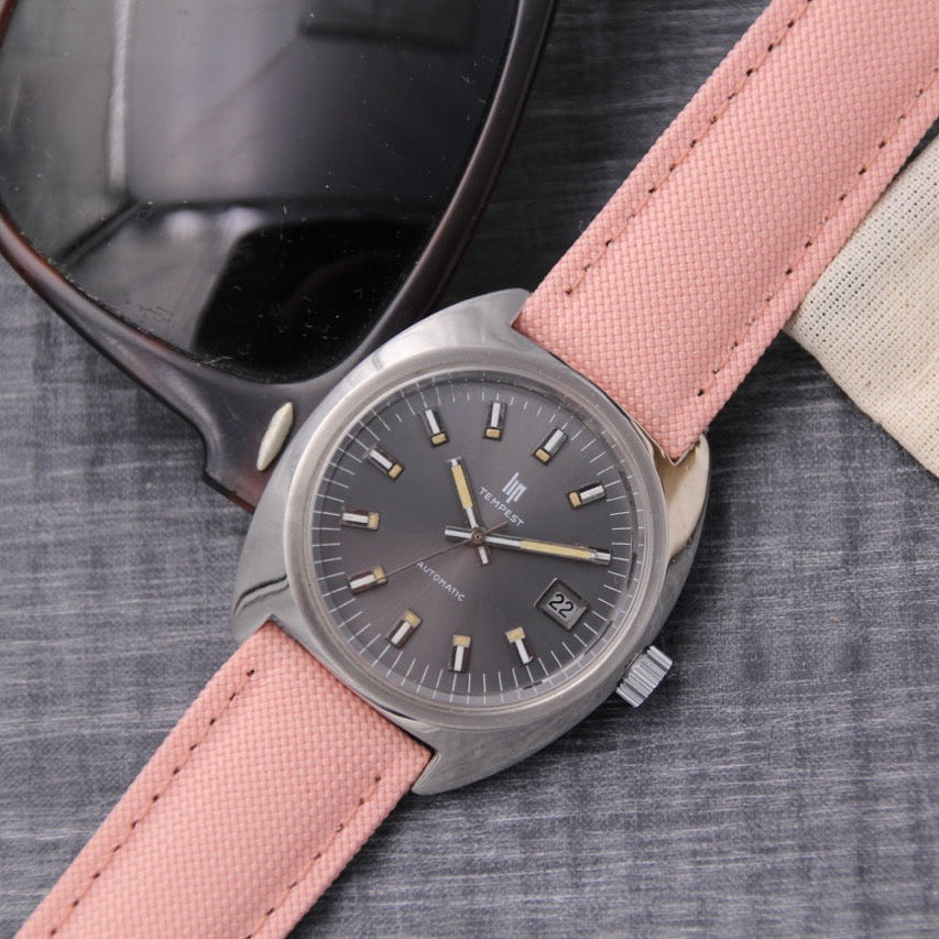 bracelet de montre pour cadran gris