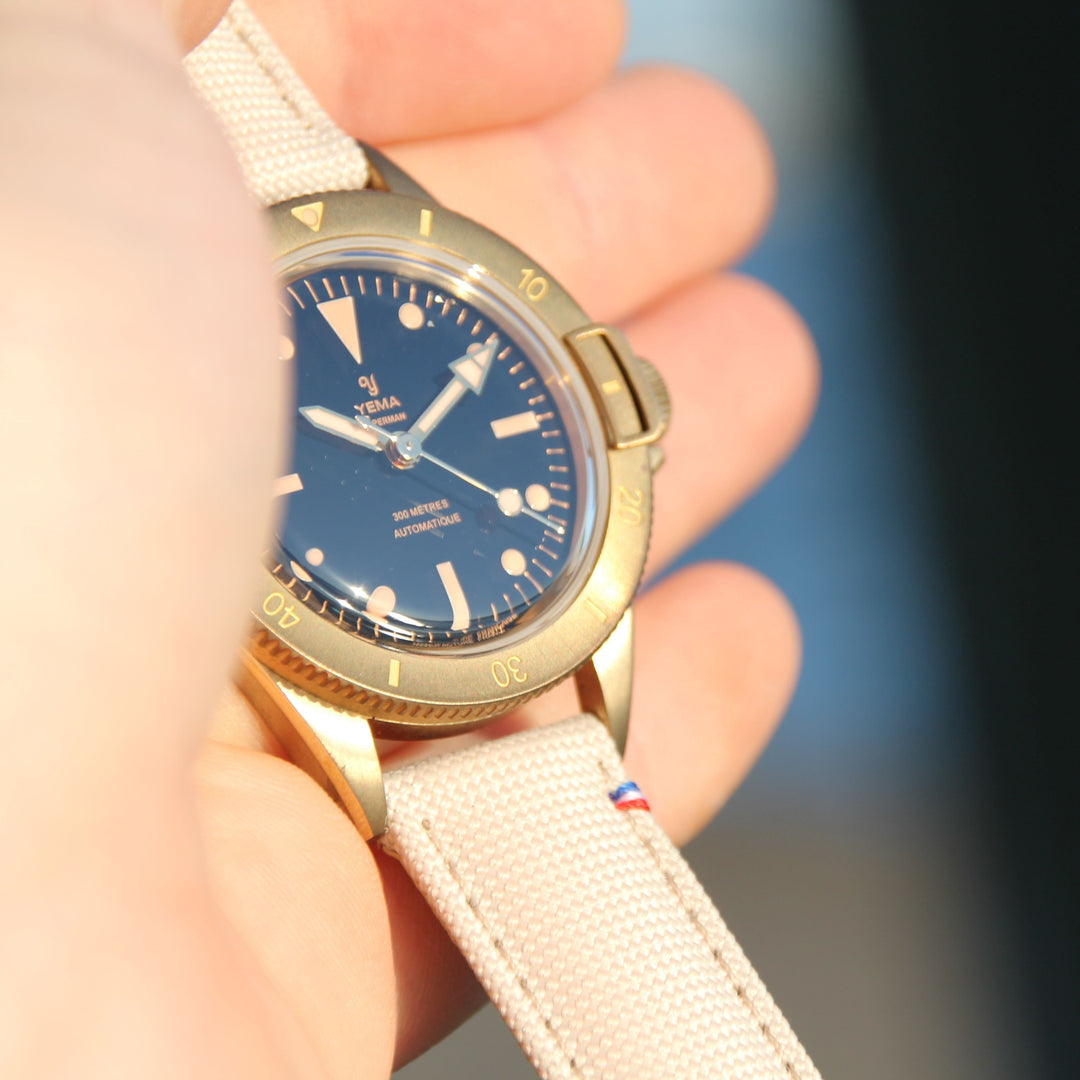 bracelet en toile blanc lin / beige pour Superman bronze Yema