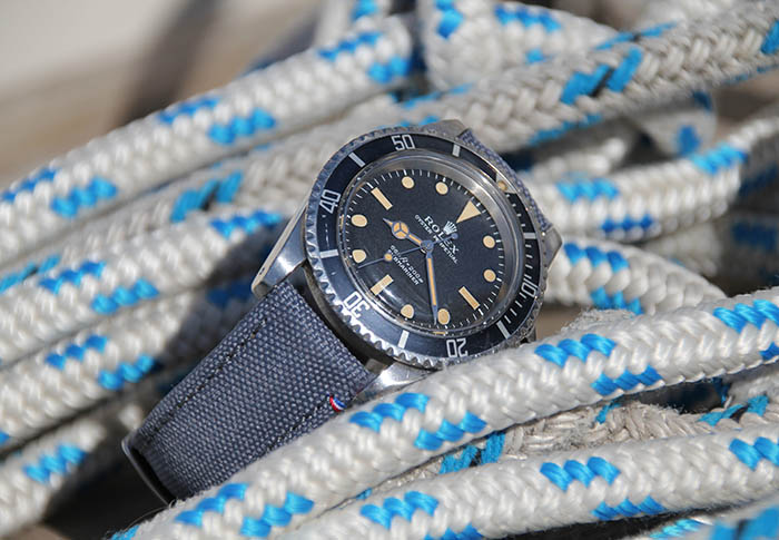 Gray strap on Rolex Submariner 5513